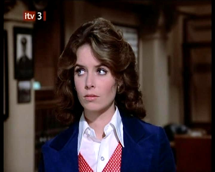 Re: CELEBRITIES IN BLOUSES 1001-re--celebrities-in-blouses.jpg