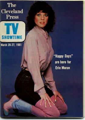 Re: CELEBRITIES IN BLOUSES 1033-re--celebrities-in-blouses.jpg