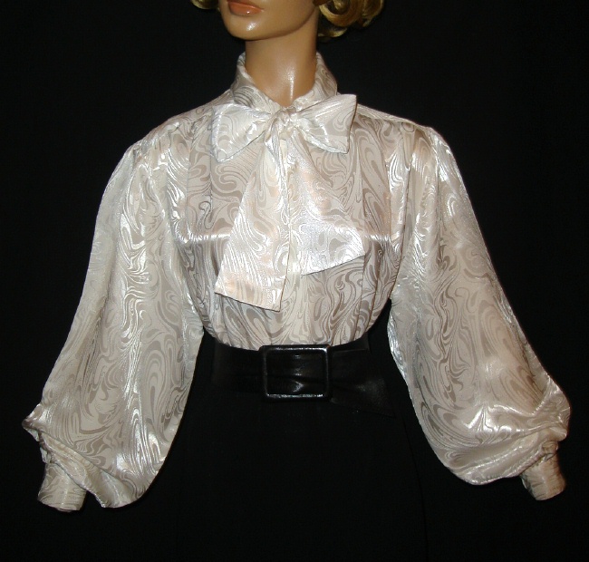 Blouses with Tienecks 10347-blouses-with-tienecks.jpg