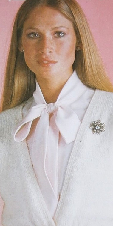 Blouses with Tienecks 10408-blouses-with-tienecks.jpg