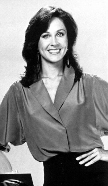 Re: CELEBRITIES IN BLOUSES 1041-re--celebrities-in-blouses.jpg