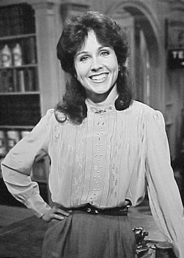 Re: CELEBRITIES IN BLOUSES 1045-re--celebrities-in-blouses.jpg