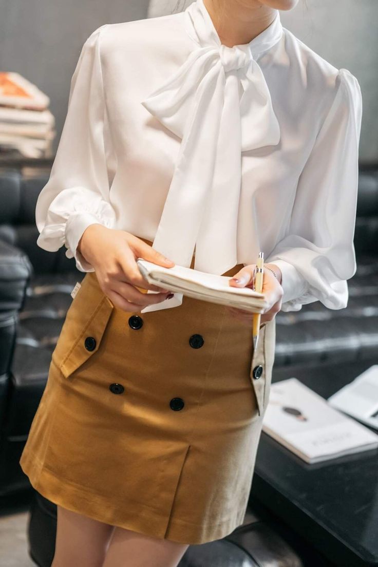 Blouses with Tienecks 10483-blouses-with-tienecks.jpg