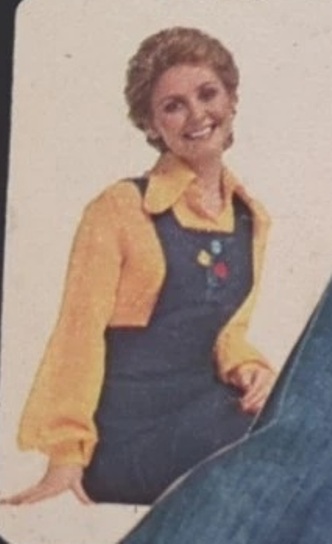 Re: CELEBRITIES IN BLOUSES 10533-re--celebrities-in-blouses.jpg