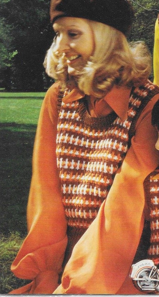 Blouses from Craft Patterns 10575-blouses-from-craft-patterns.jpg