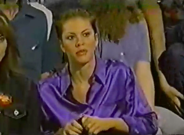 Re: CELEBRITIES IN BLOUSES 10584-re--celebrities-in-blouses.jpg