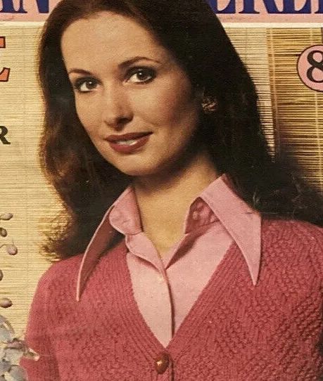 Blouse Finds 10600-blouse-finds.jpg