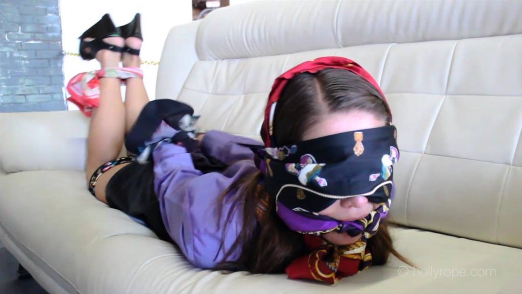 Blouses and Scarves 10675-blouses-and-scarves.jpg