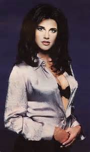 Re: CELEBRITIES IN BLOUSES 10746-re--celebrities-in-blouses.jpg