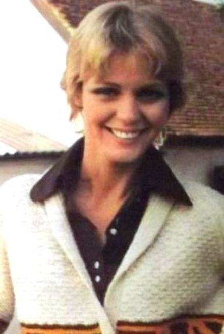 Blouse Finds 10821-blouse-finds.jpg