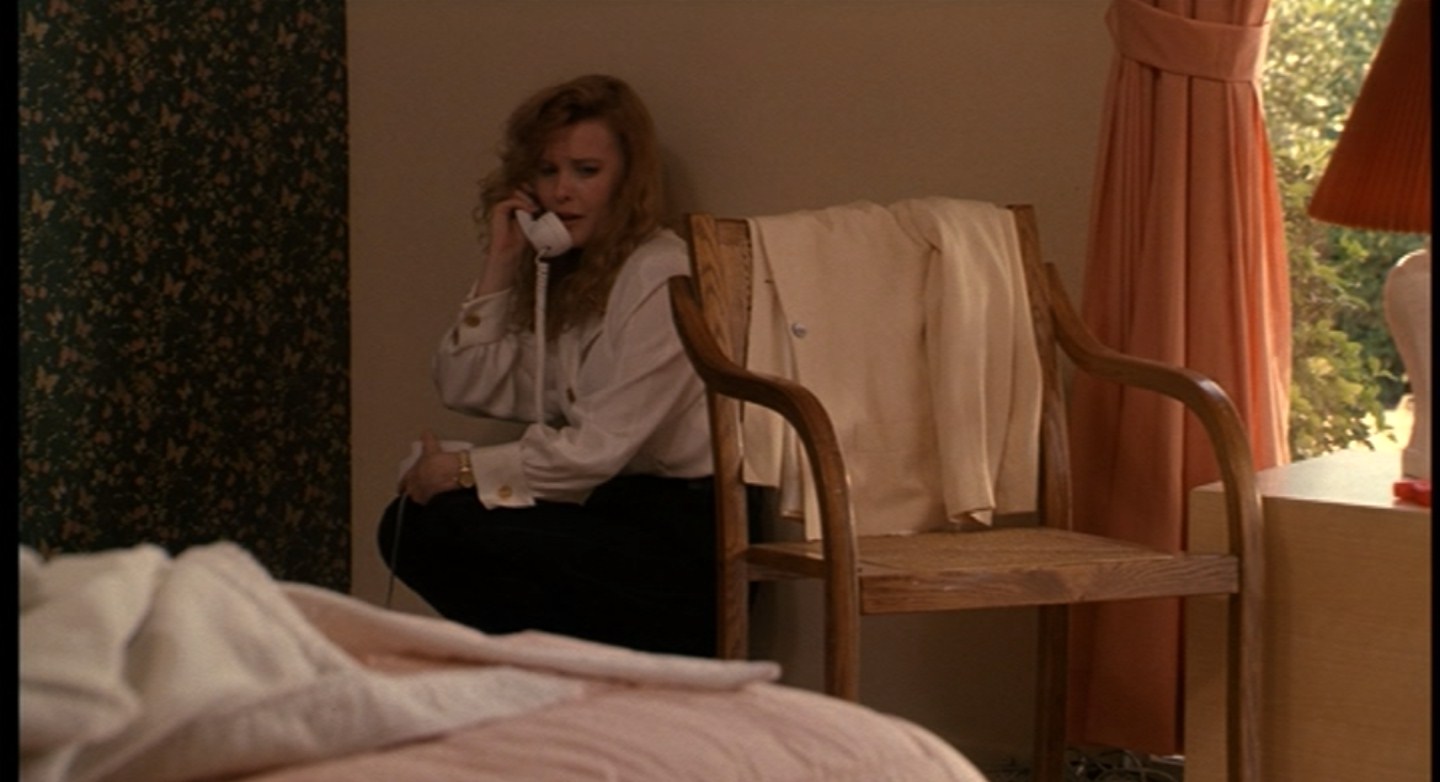 Re: CELEBRITIES IN BLOUSES 1184-re--celebrities-in-blouses.jpg