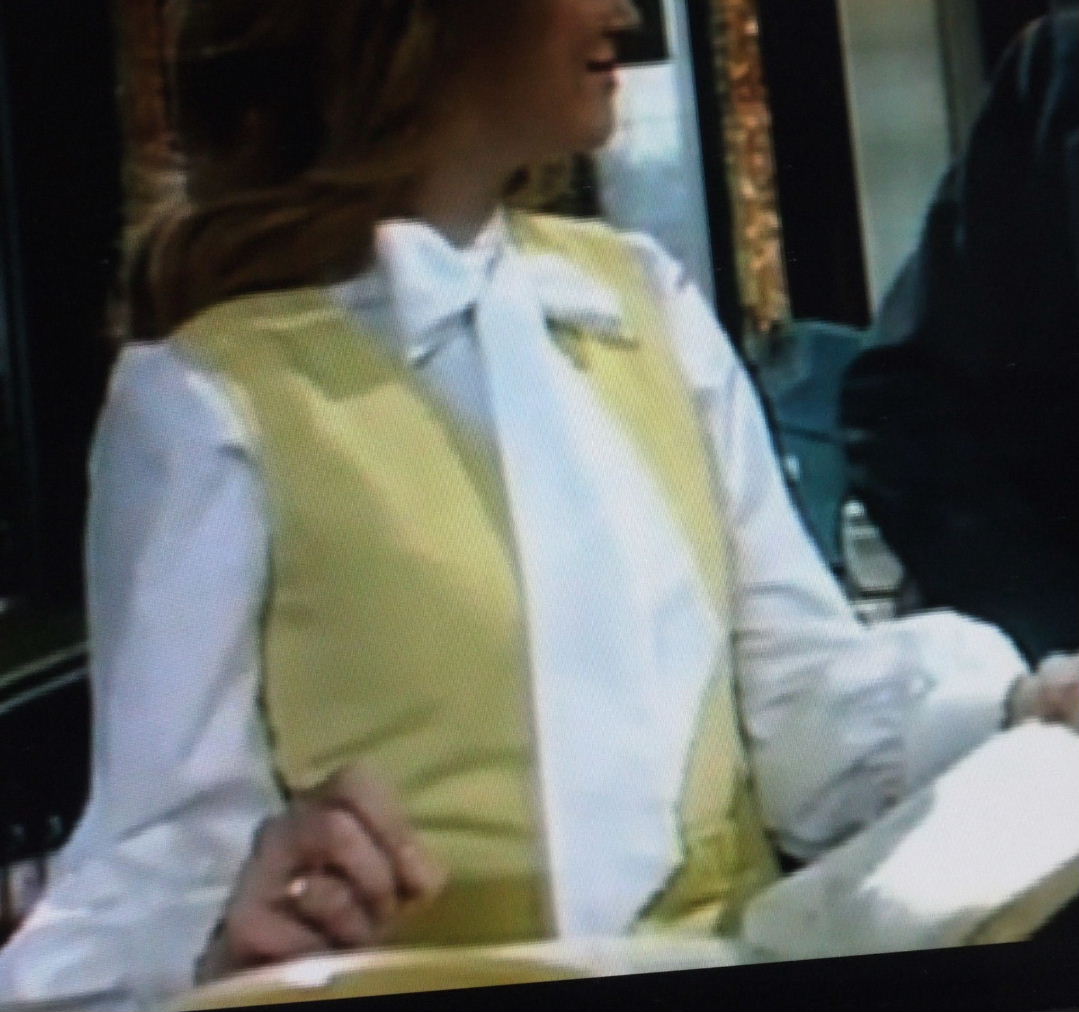 Re: CELEBRITIES IN BLOUSES 1337-re--celebrities-in-blouses.jpg