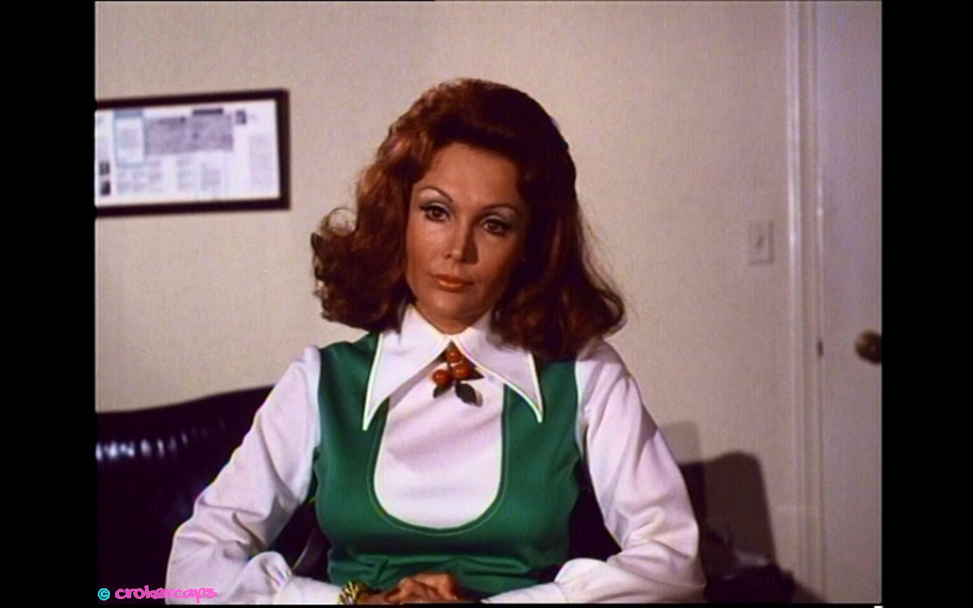 Re: CELEBRITIES IN BLOUSES 1359-re--celebrities-in-blouses.jpg