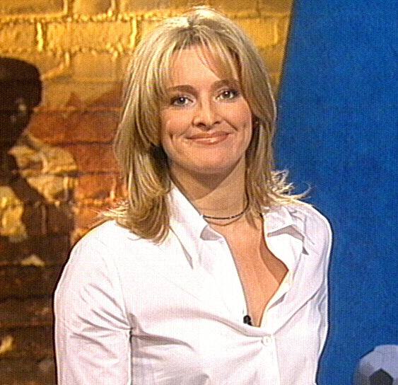 Re: CELEBRITIES IN BLOUSES 1411-re--celebrities-in-blouses.jpg