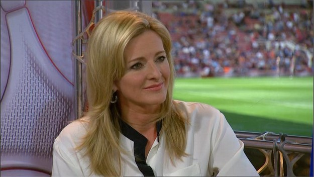 Re: CELEBRITIES IN BLOUSES 1420-re--celebrities-in-blouses.jpg