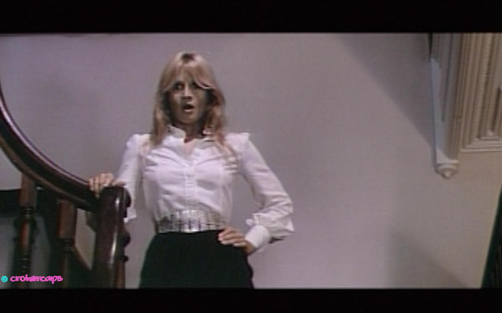 Re: CELEBRITIES IN BLOUSES 1901-re--celebrities-in-blouses.jpg