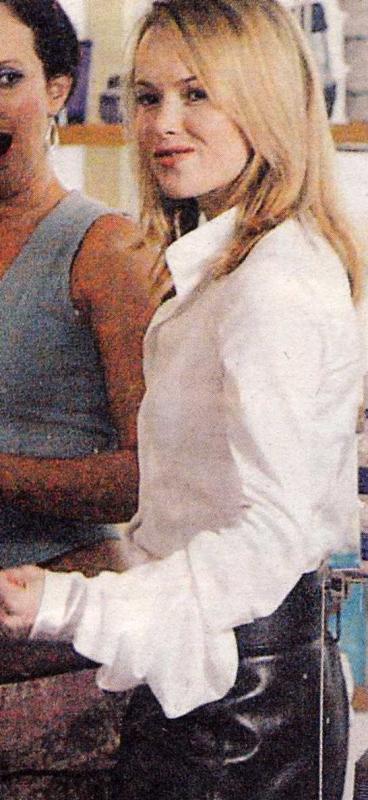 Re: CELEBRITIES IN BLOUSES 231-re--celebrities-in-blouses.jpg