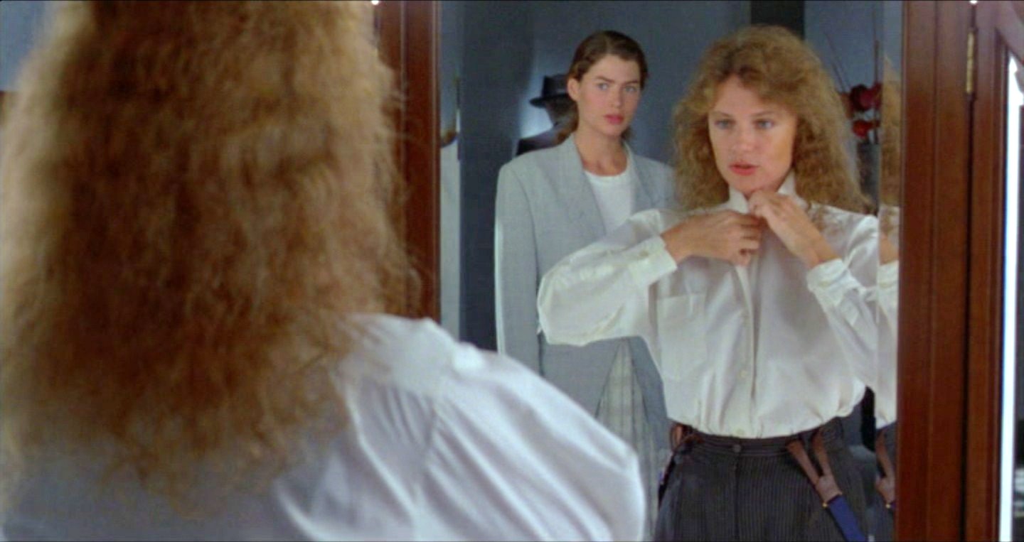 Re: CELEBRITIES IN BLOUSES 2392-re--celebrities-in-blouses.jpg