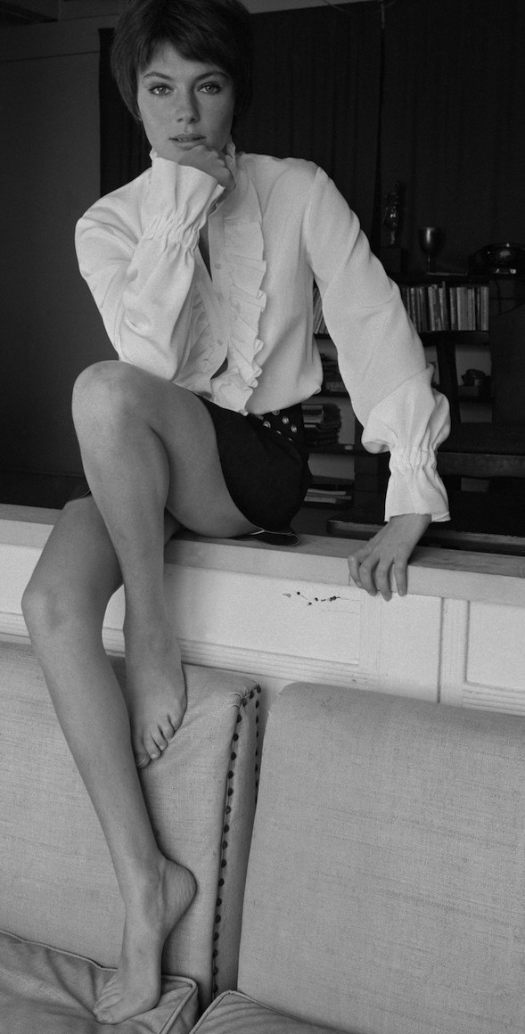 Re: CELEBRITIES IN BLOUSES 2393-re--celebrities-in-blouses.jpg