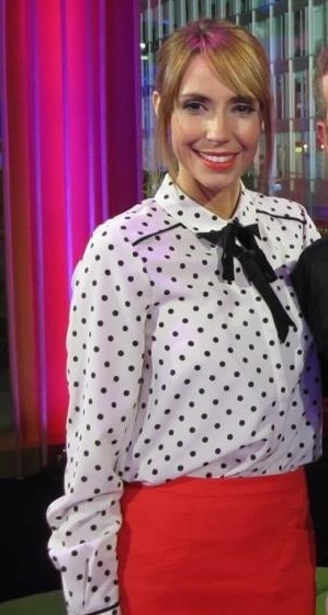 Re: CELEBRITIES IN BLOUSES 2443-re--celebrities-in-blouses.jpg