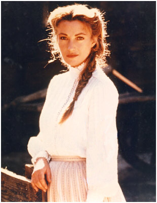 Re: CELEBRITIES IN BLOUSES 2829-re--celebrities-in-blouses.jpg