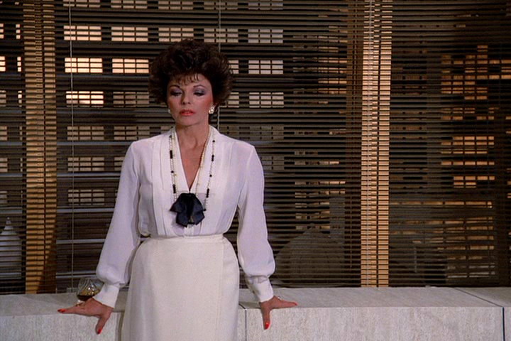 Re: CELEBRITIES IN BLOUSES 3163-re--celebrities-in-blouses.jpg