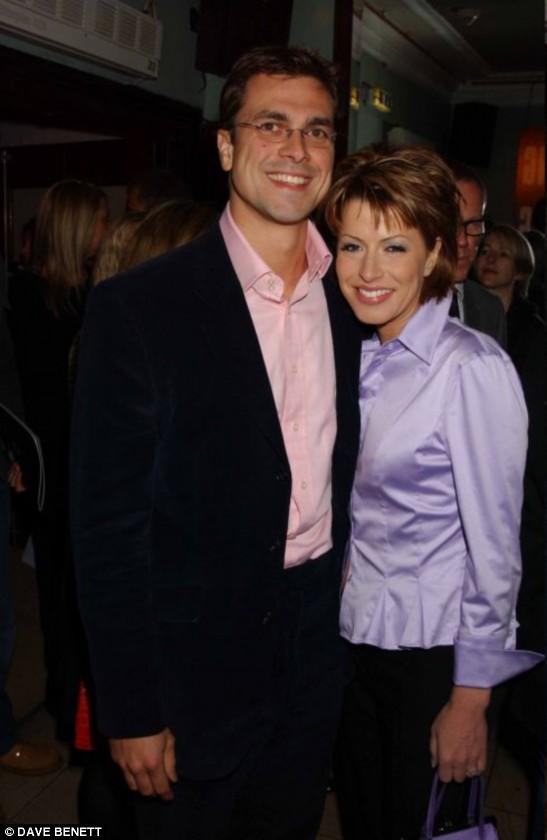 Re: CELEBRITIES IN BLOUSES 326-re--celebrities-in-blouses.jpg