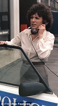 Re: CELEBRITIES IN BLOUSES 3972-re--celebrities-in-blouses.jpg