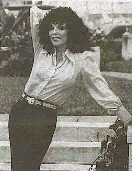 Re: CELEBRITIES IN BLOUSES 4267-re--celebrities-in-blouses.jpg