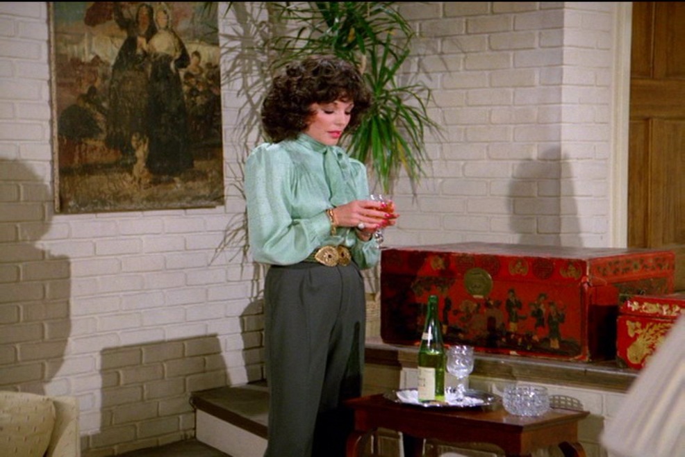 Re: CELEBRITIES IN BLOUSES 4300-re--celebrities-in-blouses.jpg