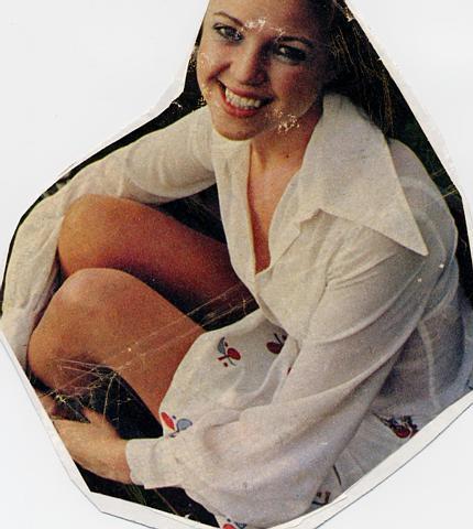 Re: CELEBRITIES IN BLOUSES 438-re--celebrities-in-blouses.jpg