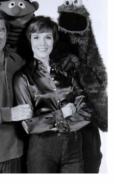 Re: CELEBRITIES IN BLOUSES 4781-re--celebrities-in-blouses.jpg