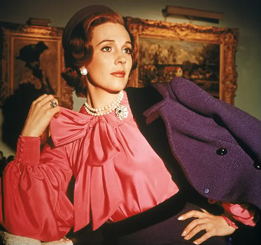 Re: CELEBRITIES IN BLOUSES 4812-re--celebrities-in-blouses.jpg