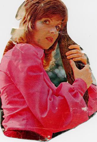 Re: CELEBRITIES IN BLOUSES 56-re--celebrities-in-blouses.jpg