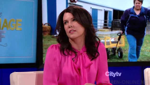 Re: CELEBRITIES IN BLOUSES 5682-re--celebrities-in-blouses.jpg