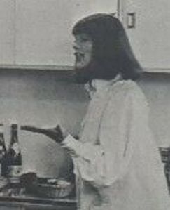 Re: CELEBRITIES IN BLOUSES 6263-re--celebrities-in-blouses.jpg