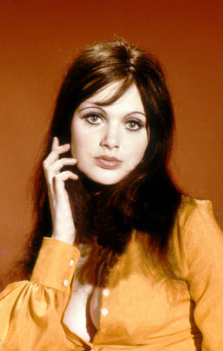 Re: CELEBRITIES IN BLOUSES 6436-re--celebrities-in-blouses.jpg