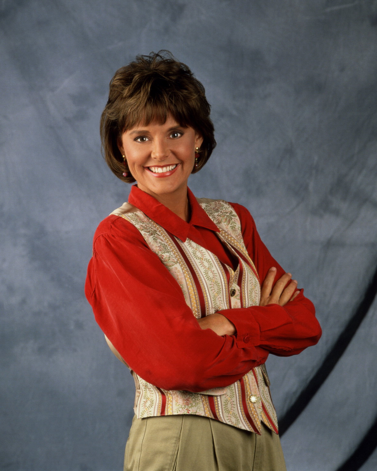 Re: CELEBRITIES IN BLOUSES 6494-re--celebrities-in-blouses.jpg