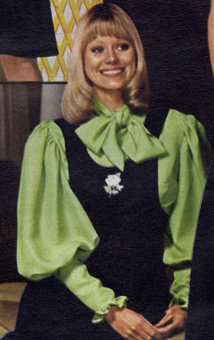 Catalogue Girls 6717-catalogue-girls.jpg