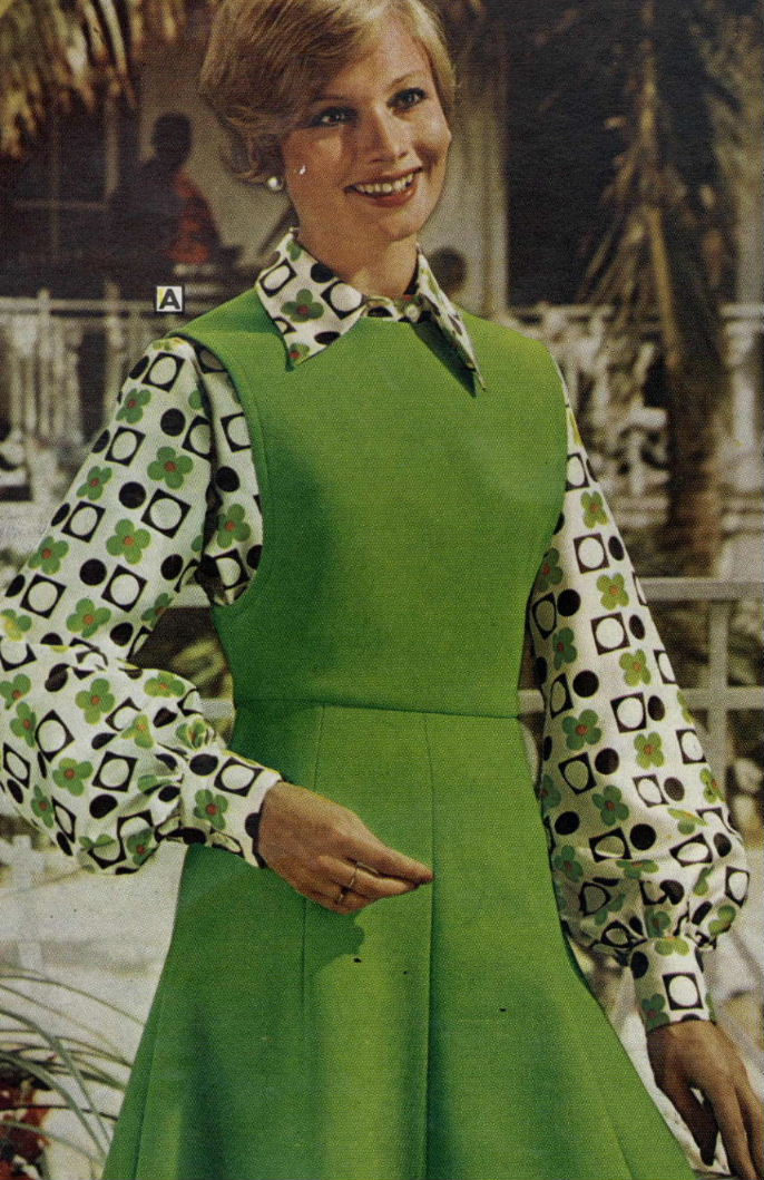 Catalogue Girls 6856-catalogue-girls.jpg