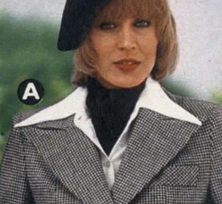 Catalogue Girls 6860-catalogue-girls.jpg