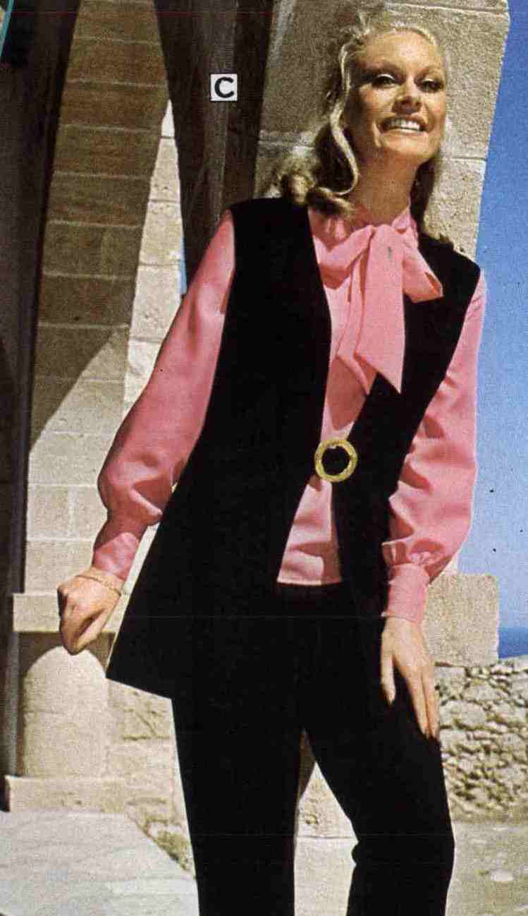 Catalogue Girls 6874-catalogue-girls.jpg