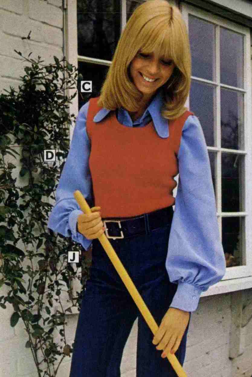 Catalogue Girls 6886-catalogue-girls.jpg