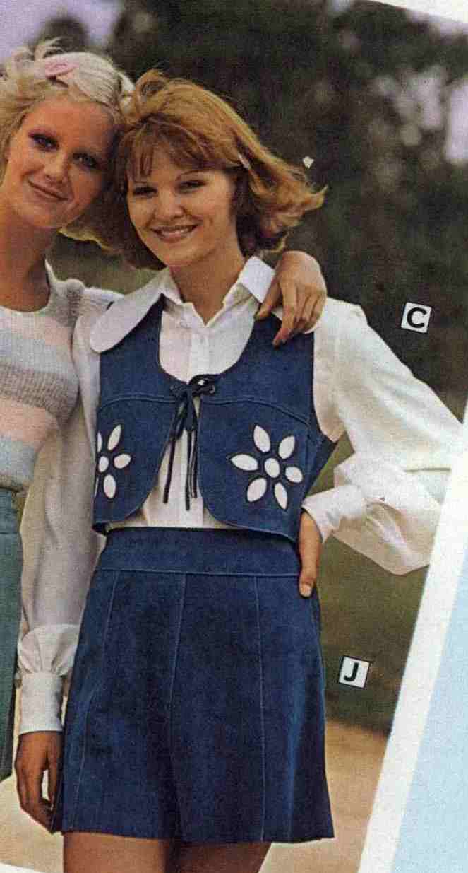 Catalogue Girls 6933-catalogue-girls.jpg