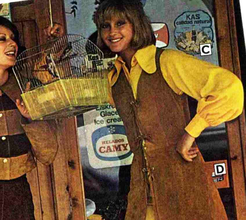 Catalogue Girls 6935-catalogue-girls.jpg