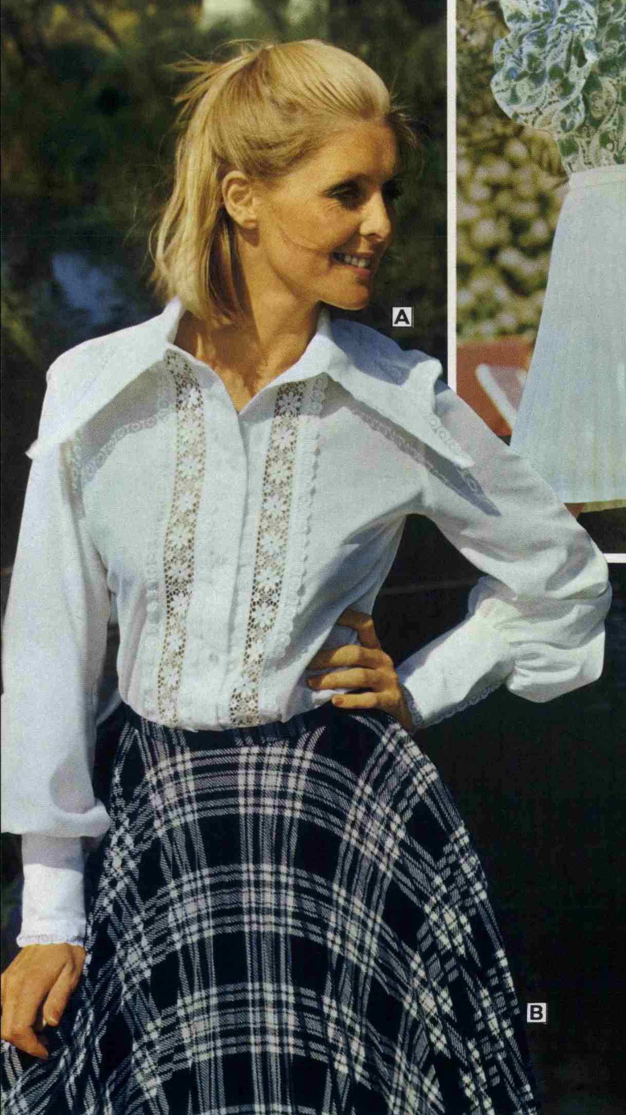 Catalogue Girls 6975-catalogue-girls.jpg