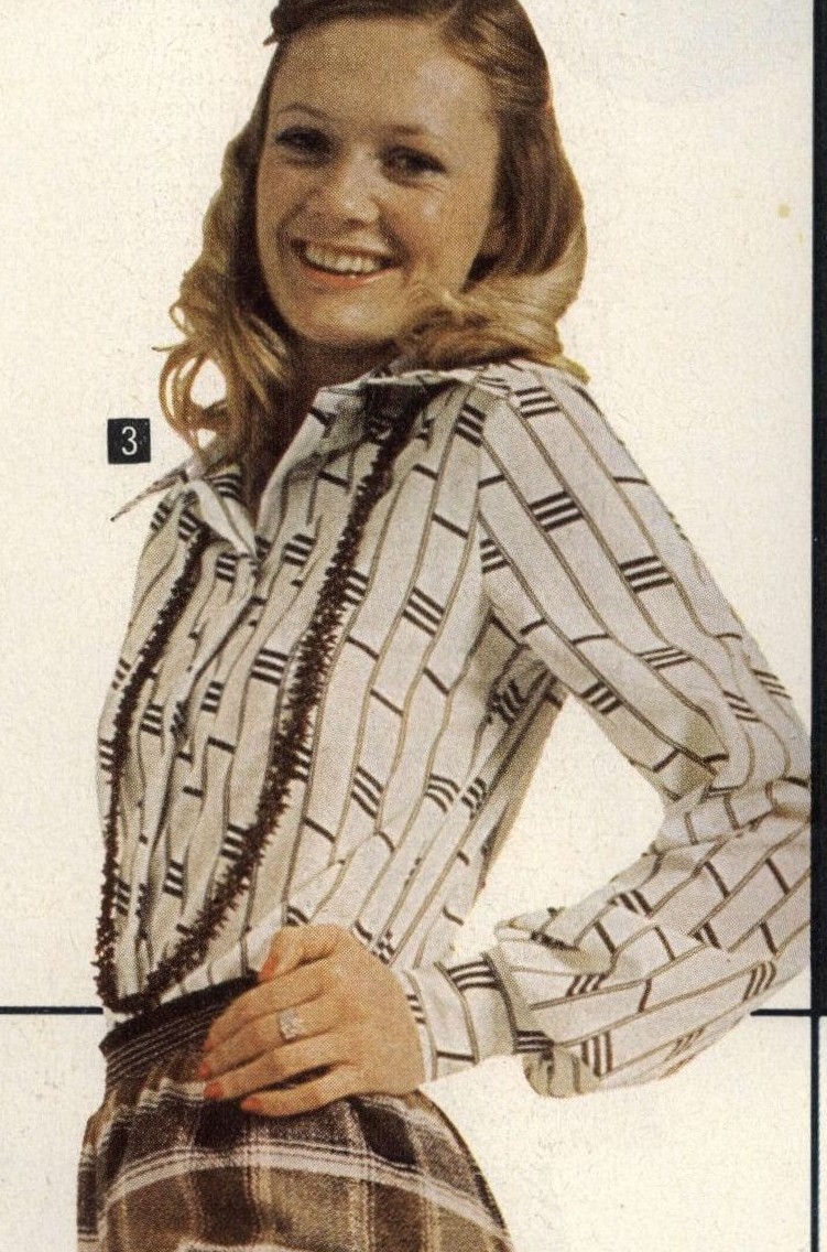 Catalogue Girls 7155-catalogue-girls.jpg