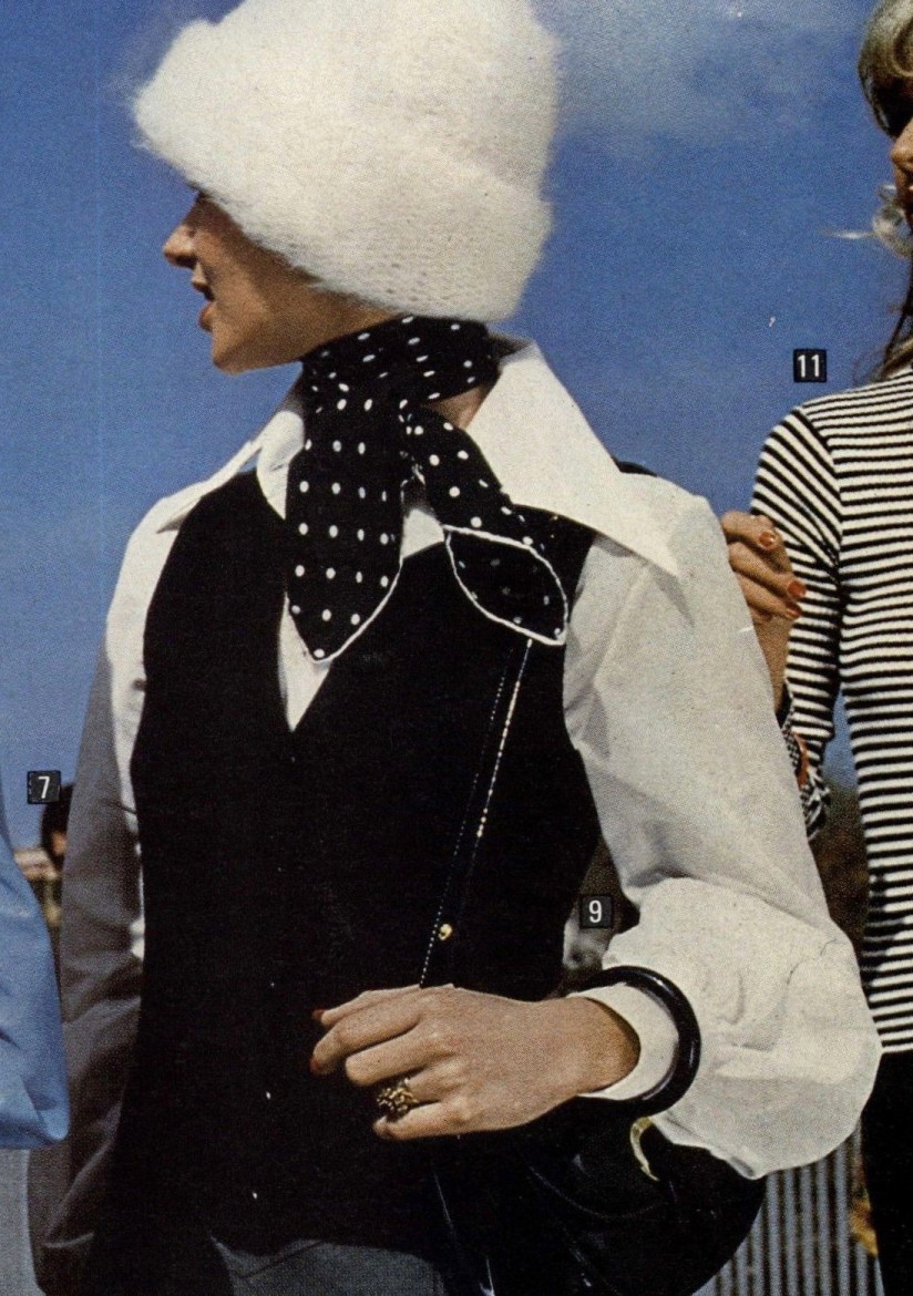 Catalogue Girls 7159-catalogue-girls.jpg