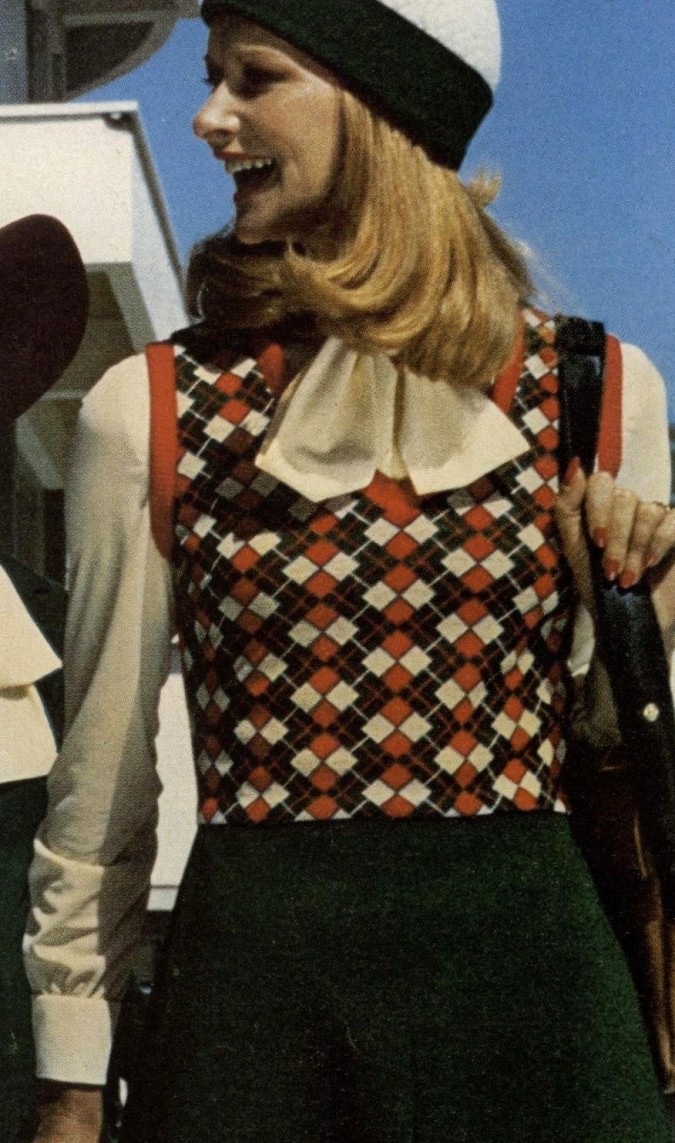 Catalogue Girls 7169-catalogue-girls.jpg