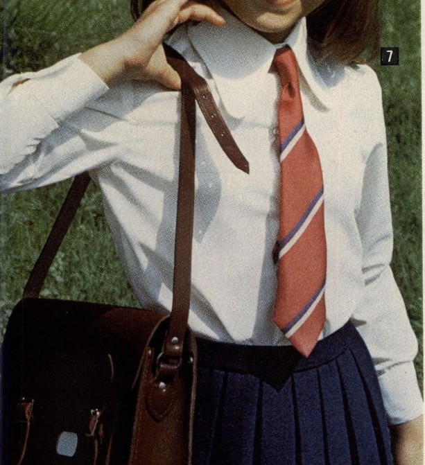 Catalogue Girls 7183-catalogue-girls.jpg